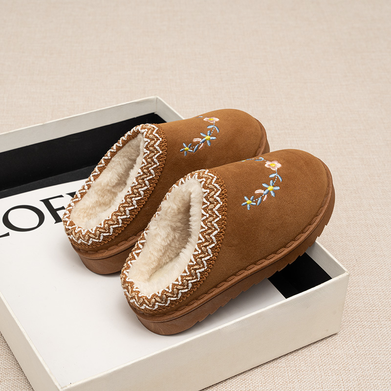 Pantufas de inverno com bordad - Embroidery Online avaliação e preço